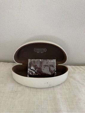 Coach Signature C Cream Clam Shell Sunglasses Case with Brown Interior